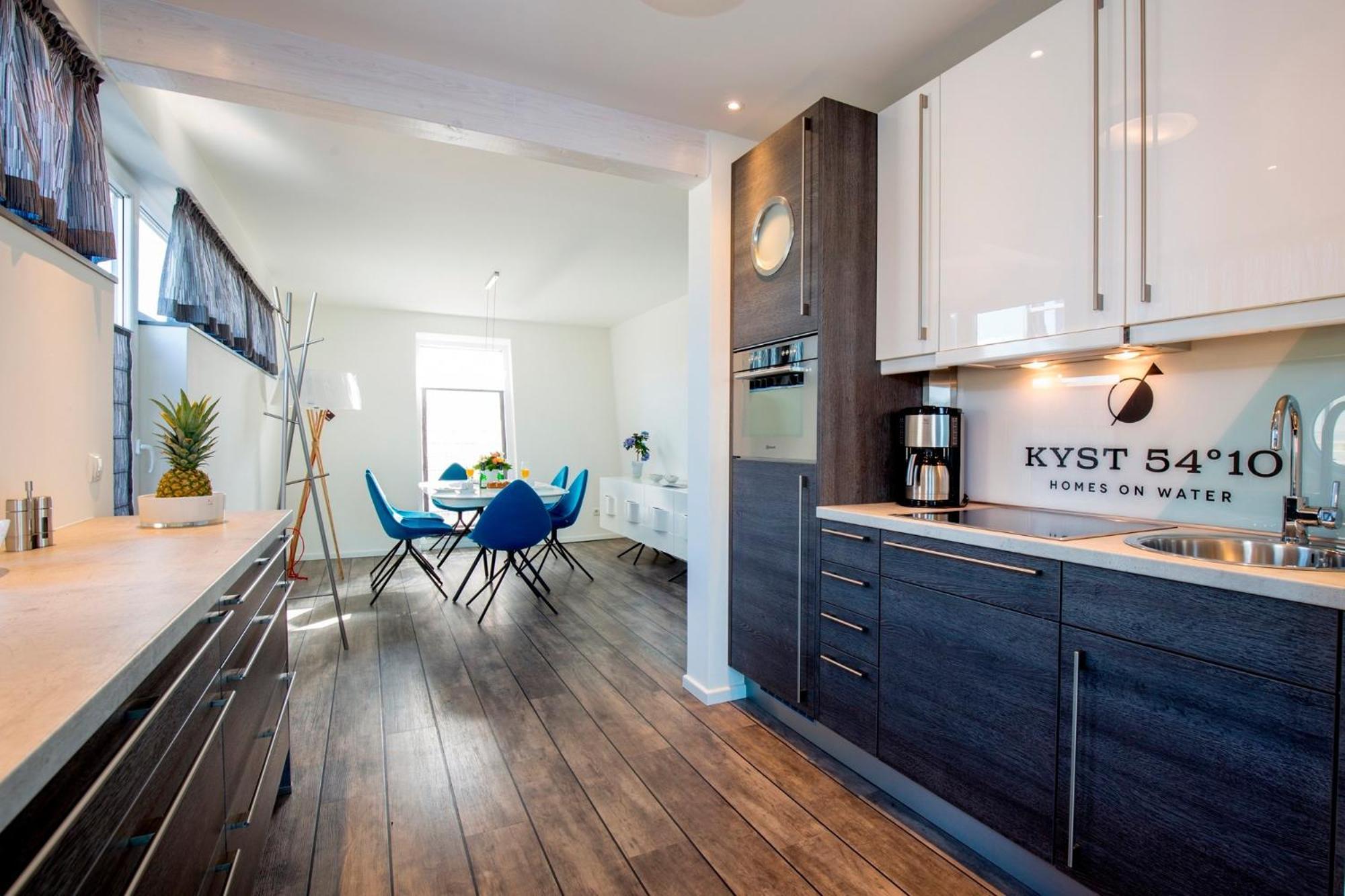 Kyst 5410 Floating Home 2 霍尔斯泰因地区诺伊斯塔特 外观 照片